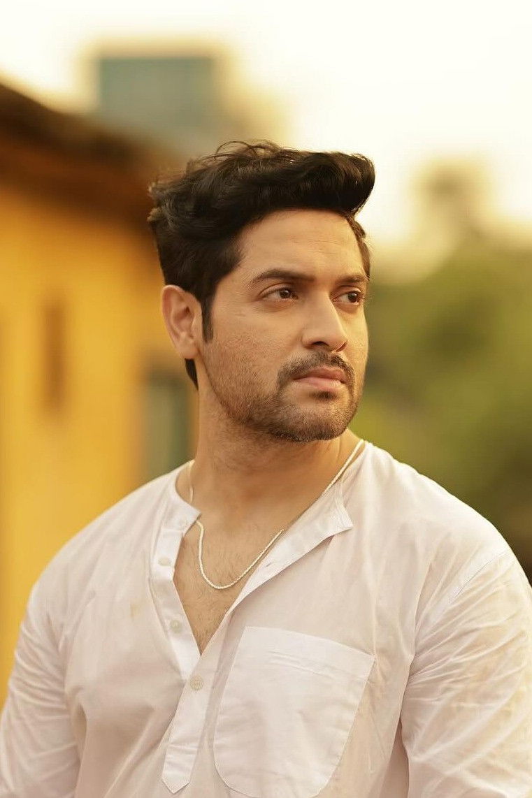 Vikram Chatterjee